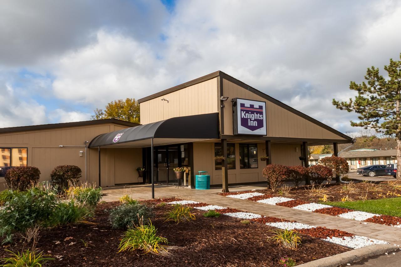 Knights Inn Flint Exterior photo